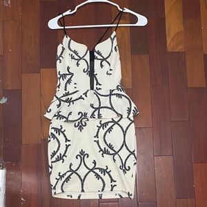 Chic Black and Cream Women's Mini Dress